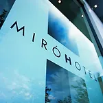 Ξενοδοχείο Miro 4*