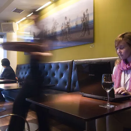 Ξενοδοχείο Miro